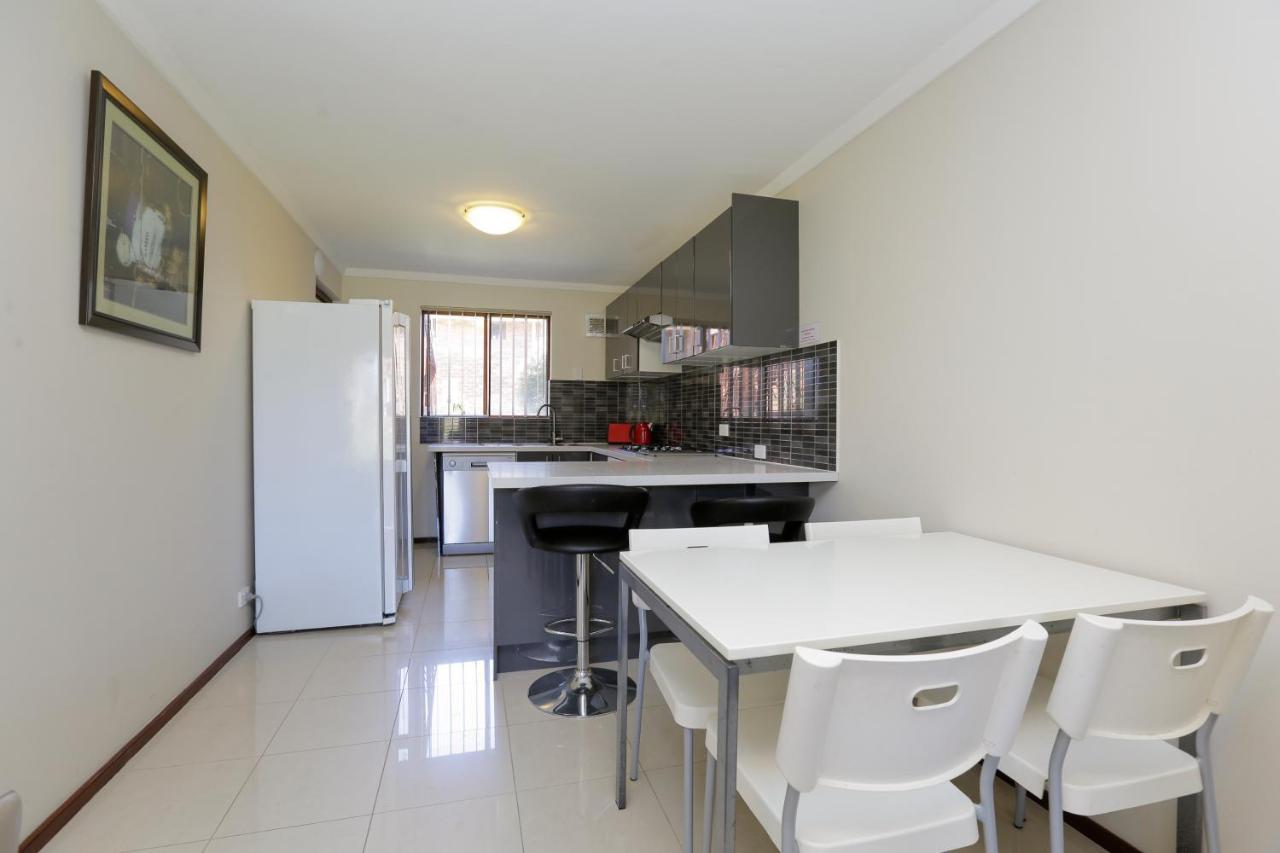 Parkline Apartments Perth Exterior foto